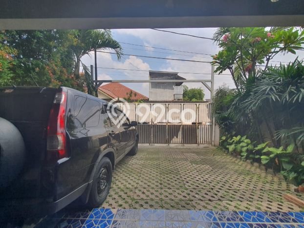 For Sale Rumah 3 Kamar Lokasi Ideal Bagus dan Strategis di Ciputat For Sale Rumah 3 Kamar Lokasi Ideal Bagus dan Strategis di Ciputat