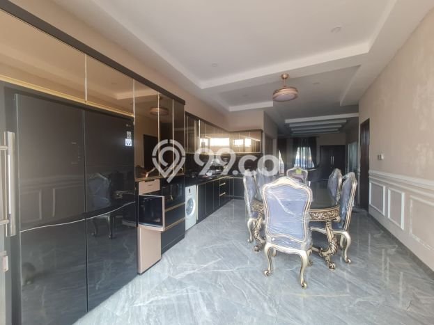 For Sale! Premium House LT 235m2 Desain Elegan di BSD For Sale! Premium House LT 235m2 Desain Elegan di BSD