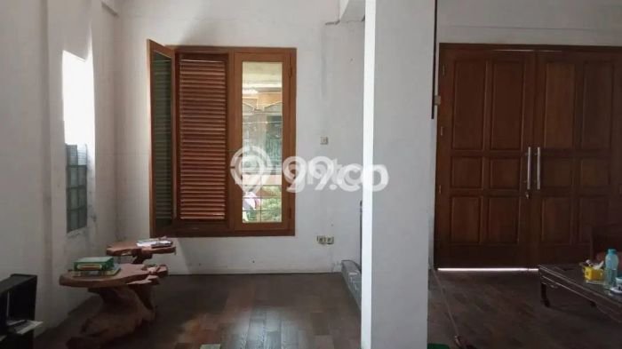Jual Rumah Bagus Siap Huni LB 240m2 di Argomulyo, Salatiga Jual Rumah Bagus Siap Huni LB 240m2 di Argomulyo, Salatiga