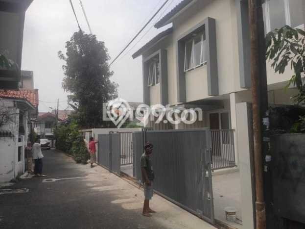 Sewa cepat rumah minimalis strategis 2 Kamar di Matraman, Jakarta Timur Sewa cepat rumah minimalis strategis 2 Kamar di Matraman, Jakarta Timur