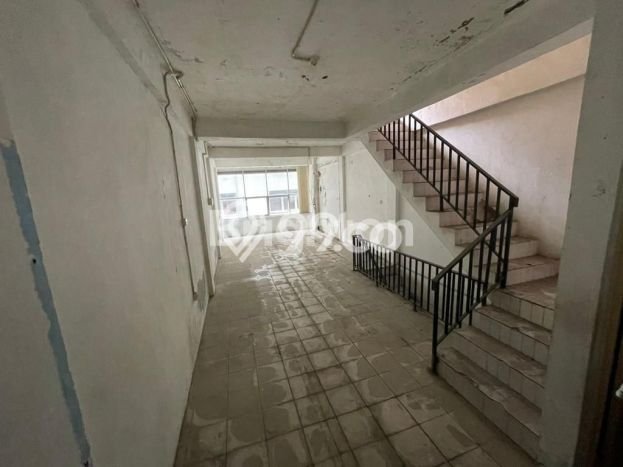 Ruko Dijual di Senen Jakarta Pusat dengan Luas Bangunan 165m2 Ruko Dijual di Senen Jakarta Pusat dengan Luas Bangunan 165m2