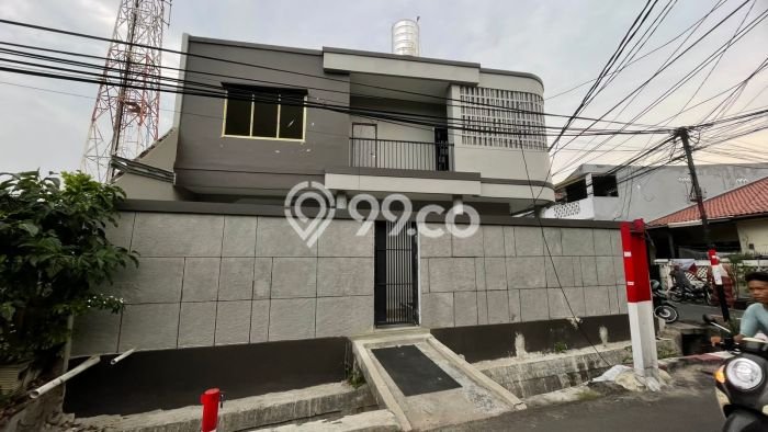 Rumah Cantik Siap Pakai Di Matraman Luas 250m2 Aman Rumah Cantik Siap Pakai Di Matraman Luas 250m2 Aman
