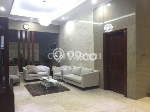 Dijual Rumah Luas Elegan Dengan View Eksklusif di Jatiwaringin, Jakarta Timur Dijual Rumah Luas Elegan Dengan View Eksklusif di Jatiwaringin, Jakarta Timur