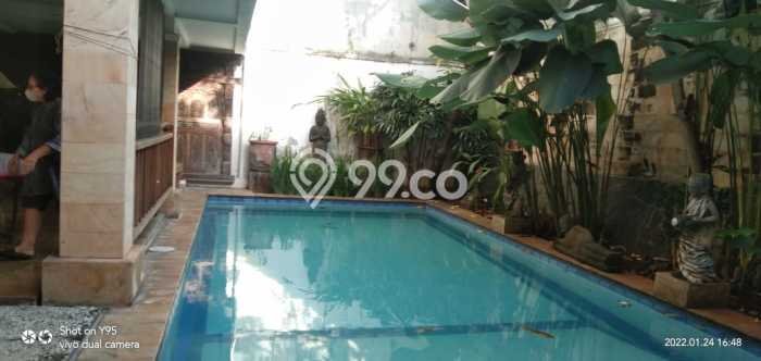 For Sale! Luxury House LT 441m2 Desain Modern di Kuningan For Sale! Luxury House LT 441m2 Desain Modern di Kuningan