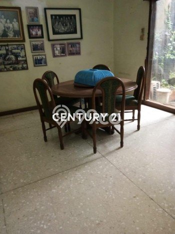 Rumah Elit LB 500m2 Siap Huni Desain Elegan di Mampang, Jakarta Selatan Rumah Elit LB 500m2 Siap Huni Desain Elegan di Mampang, Jakarta Selatan