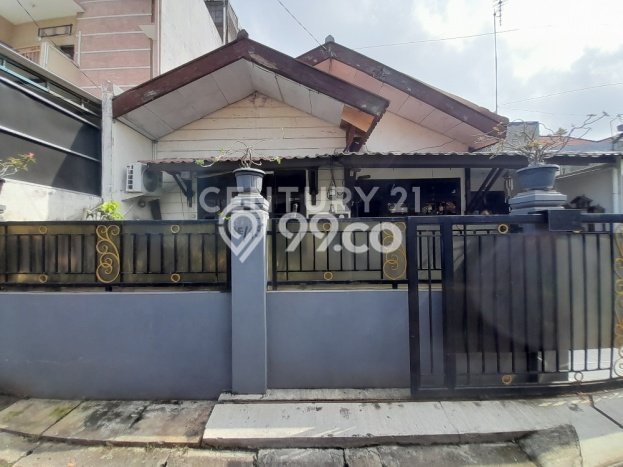 Dijual Rumah Strategis Bagus Punya 5 KT di Cempaka Putih Jakarta Pusat SHM Dijual Rumah Strategis Bagus Punya 5 KT di Cempaka Putih Jakarta Pusat SHM
