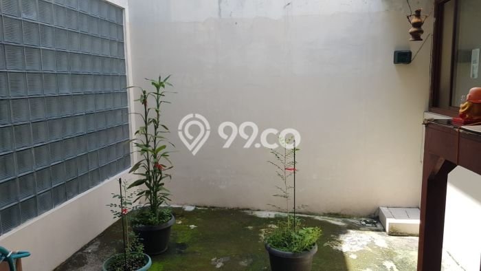Rumah Luxury Modern Siap Huni di Caturtunggal Sleman Rumah Luxury Modern Siap Huni di Caturtunggal Sleman
