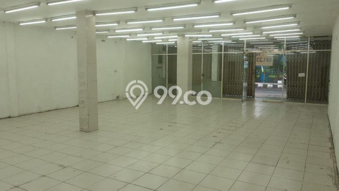 Untuk Disewa Ruko di Klojen Malang LT 260m2, LB 160m2 Untuk Disewa Ruko di Klojen Malang LT 260m2, LB 160m2