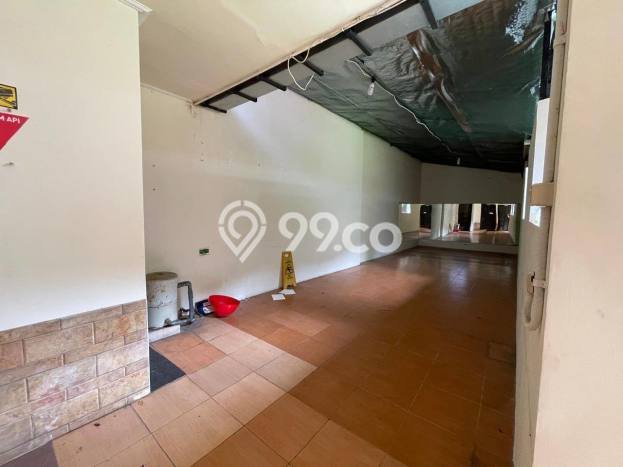 Komersial Disewa di Klojen, Malang, LT 680m2 / LB 275m2 Komersial Disewa di Klojen, Malang, LT 680m2 / LB 275m2