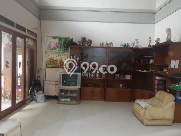 Rumah Modern 4 KT LT 170m2 di Taman Kopo Indah Rumah Modern 4 KT LT 170m2 di Taman Kopo Indah