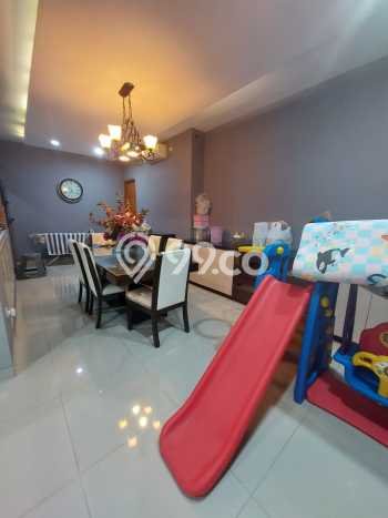 Dijual Rumah Premium dengan Fasilitas Sekitar Lengkap di Jagakarsa, Jakarta Selatan Dijual Rumah Premium dengan Fasilitas Sekitar Lengkap di Jagakarsa, Jakarta Selatan