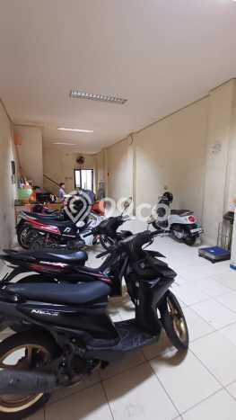 Unit Ruko Dijual di Bandung LT 93m2 & LB 184m2 Unit Ruko Dijual di Bandung LT 93m2 & LB 184m2