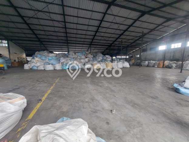 Gudang Dijual di Bandung LT 22000m2 & LB 11000m2 Lokasi Terbaik! Gudang Dijual di Bandung LT 22000m2 & LB 11000m2 Lokasi Terbaik!
