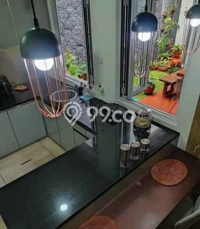 BEST PRICE! Rumah Berkualitas di Antapani, Luas 239m2m² Bangunan 240m2m² BEST PRICE! Rumah Berkualitas di Antapani, Luas 239m2m² Bangunan 240m2m²