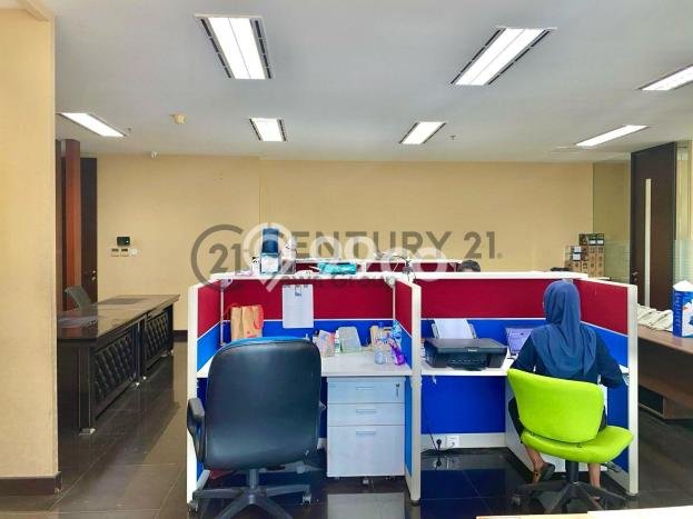 Unit Kantor Dijual di Kebayoran Baru Jakarta Selatan Luas Tanah 170m2, Luas Bangunan 170m2 Unit Kantor Dijual di Kebayoran Baru Jakarta Selatan Luas Tanah 170m2, Luas Bangunan 170m2