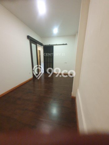 Hunian Elit LB 250m2 Siap Huni Desain Elegan di Tomang, Jakarta Barat Hunian Elit LB 250m2 Siap Huni Desain Elegan di Tomang, Jakarta Barat