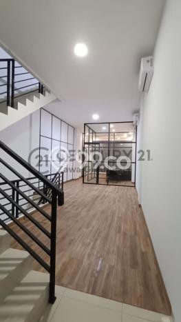 Unit Ruko Dijual di Jakarta Utara LT 104m2 & LB 216m2 Unit Ruko Dijual di Jakarta Utara LT 104m2 & LB 216m2