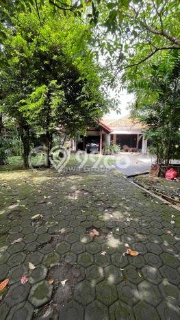 Lahan untuk Dijual Lokasi Kebayoran Lama, Jakarta Selatan Luas 1398m2 SHM Lahan untuk Dijual Lokasi Kebayoran Lama, Jakarta Selatan Luas 1398m2 SHM