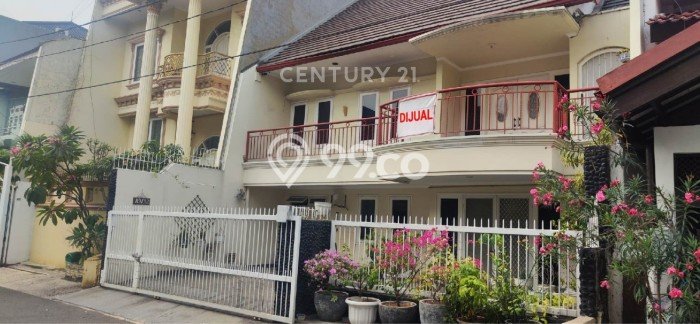 Ready to Use! Luxury House LT 150m2 Desain Modern di Puri Indah Ready to Use! Luxury House LT 150m2 Desain Modern di Puri Indah
