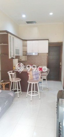 Rumah Luas Asri 5 KT Siap Pakai di Tomang Jakarta Barat Rumah Luas Asri 5 KT Siap Pakai di Tomang Jakarta Barat
