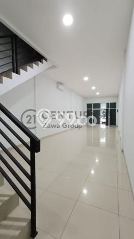 Unit Ruko Dijual di Jakarta Utara LT 104m2 & LB 216m2 Unit Ruko Dijual di Jakarta Utara LT 104m2 & LB 216m2