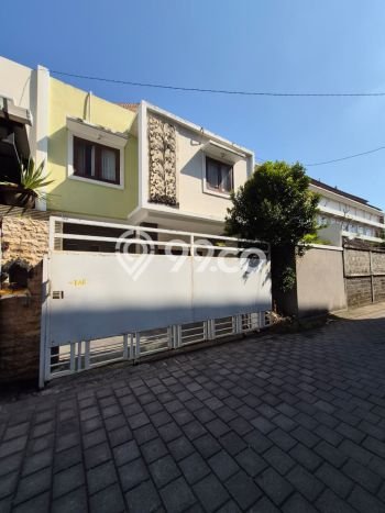 Rumah Kawasan Renon, LT 150m2m², LB 168m2m² Rumah Kawasan Renon, LT 150m2m², LB 168m2m²