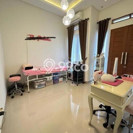 Rumah Elit LB 159m2 Siap Pakai Desain Elegan di Renon, Denpasar Rumah Elit LB 159m2 Siap Pakai Desain Elegan di Renon, Denpasar