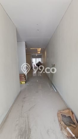Jual Rumah Luas Elegan Dengan View Eksklusif di Meruya, Jakarta Barat Jual Rumah Luas Elegan Dengan View Eksklusif di Meruya, Jakarta Barat
