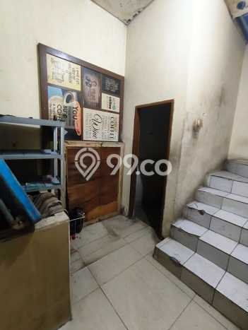 Ruko Dijual di Prime Area Jakarta Barat Luas 150m2 Ruko Dijual di Prime Area Jakarta Barat Luas 150m2