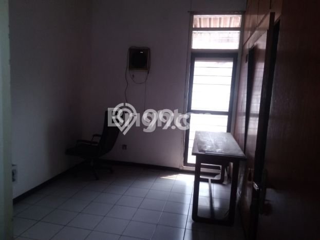 Jual Rumah Mewah Elegan Dengan View Cantik di Jelambar, Jakarta Barat Jual Rumah Mewah Elegan Dengan View Cantik di Jelambar, Jakarta Barat