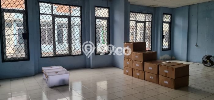 Ruko Kawasan Komersial Kawasan Gatot Subroto, Luas 160m², Mainroad Ruko Kawasan Komersial Kawasan Gatot Subroto, Luas 160m², Mainroad