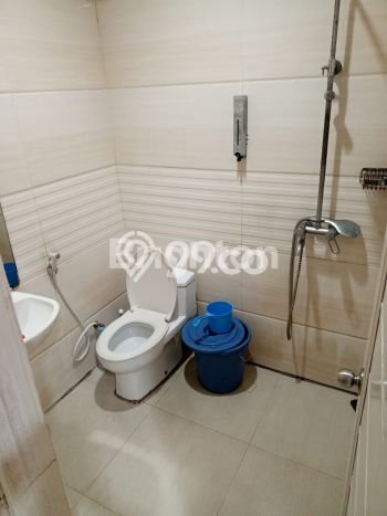Ready to Use! Premium House LT 105m2 Desain Elegan di Jelambar Ready to Use! Premium House LT 105m2 Desain Elegan di Jelambar
