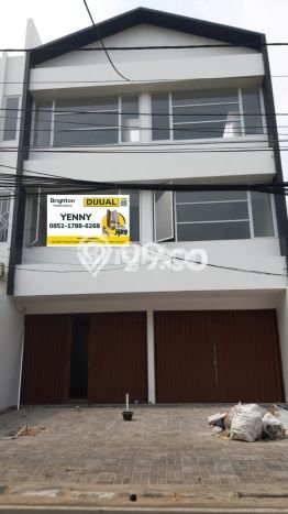 PROSPEK BAGUS! Ruko di Duri Kepa, Luas 210m², Tingkat ROI Tinggi PROSPEK BAGUS! Ruko di Duri Kepa, Luas 210m², Tingkat ROI Tinggi