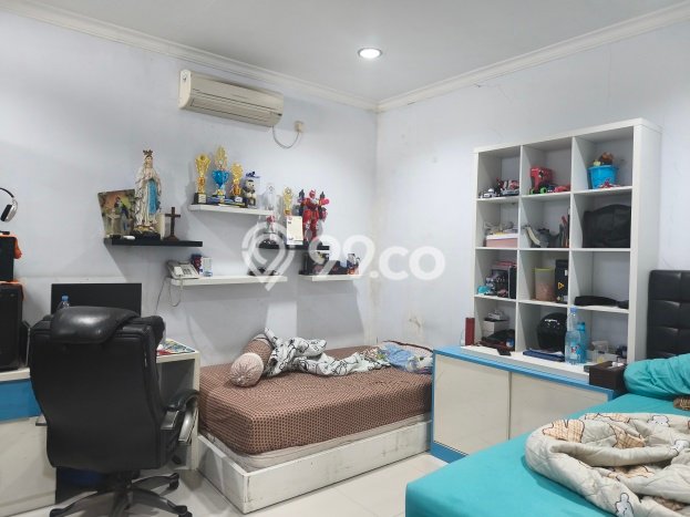 Hunian Elit LB 360m2 Siap Huni Desain Elegan di Meruya, Jakarta Barat Hunian Elit LB 360m2 Siap Huni Desain Elegan di Meruya, Jakarta Barat