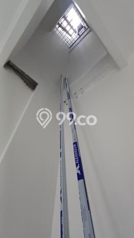 Dijual Rumah Mewah Megah Dengan View Cantik di Duri Kepa, Jakarta Barat Dijual Rumah Mewah Megah Dengan View Cantik di Duri Kepa, Jakarta Barat