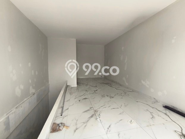 Unit Ruko Dijual di Jakarta Barat LT 95m2 & LB 330m2 Unit Ruko Dijual di Jakarta Barat LT 95m2 & LB 330m2