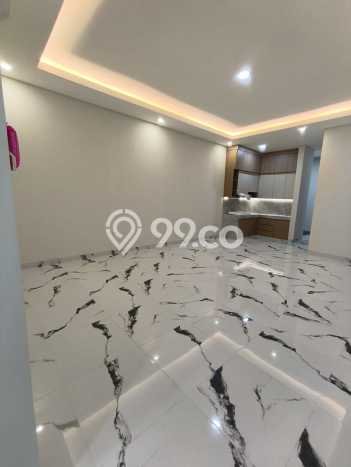 Ready to Use! Luxury House LT 125m2 Desain Elegan di Meruya Ready to Use! Luxury House LT 125m2 Desain Elegan di Meruya