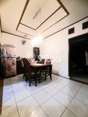 Jual Rumah Eksklusif 5 KT di Bintaro, Tangerang Selatan Jual Rumah Eksklusif 5 KT di Bintaro, Tangerang Selatan
