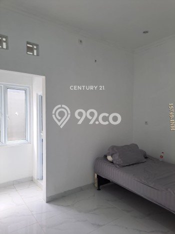 Disewakan! Rumah 4 Kamar Tidur &
3 Kamar Mandi di Sektor 9-Bintaro, Tangerang Selatan Disewakan! Rumah 4 Kamar Tidur &
3 Kamar Mandi di Sektor 9-Bintaro, Tangerang Selatan