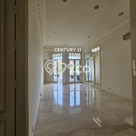 Disewakan Rumah Nyaman LT 600m2 / LB 800m2 di Kemang, Jakarta Selatan Disewakan Rumah Nyaman LT 600m2 / LB 800m2 di Kemang, Jakarta Selatan