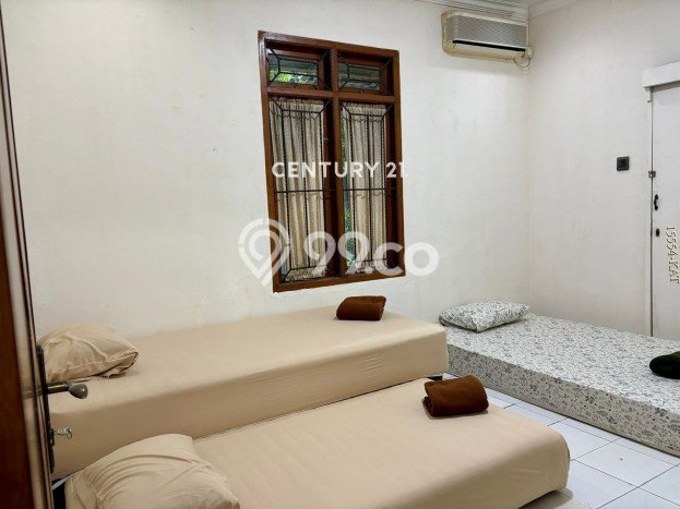 Jual Rumah Mewah Elegan Dengan View Cantik di Sektor 3 - Bintaro, Tangerang Selatan Jual Rumah Mewah Elegan Dengan View Cantik di Sektor 3 - Bintaro, Tangerang Selatan