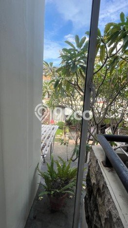 For Sale Hunian Rumah Nyaman 2 KT di Bintaro, Tangerang Selatan For Sale Hunian Rumah Nyaman 2 KT di Bintaro, Tangerang Selatan