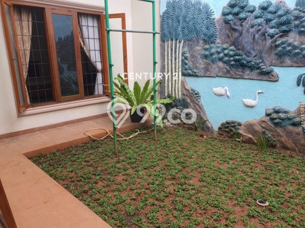 Rumah Cantik Siap Huni Di Cempaka Putih Luas 450m2 Aman Rumah Cantik Siap Huni Di Cempaka Putih Luas 450m2 Aman