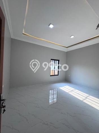 Hunian Nyaman Asri 4 KT Siap Pakai di Villa Melati Mas Tangerang Selatan Hunian Nyaman Asri 4 KT Siap Pakai di Villa Melati Mas Tangerang Selatan