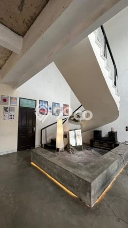 For Sale! Luxury House LT 392m2 Desain Modern di Modernland For Sale! Luxury House LT 392m2 Desain Modern di Modernland
