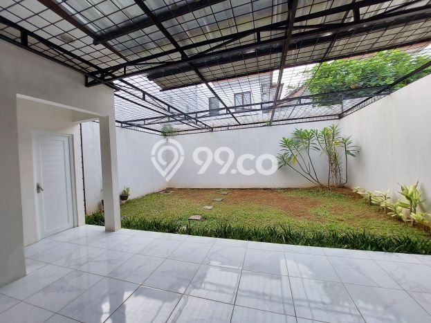 Ready to Use! Luxury House LT 160m2 Desain Elegan di BSD Avani Ready to Use! Luxury House LT 160m2 Desain Elegan di BSD Avani