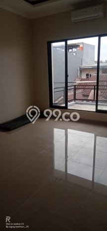 Dijual Rumah Eksklusif 4 KT di Villa Melati Mas, Tangerang Selatan Dijual Rumah Eksklusif 4 KT di Villa Melati Mas, Tangerang Selatan