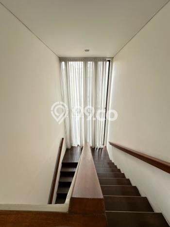 Rumah Elit LB 800m2 Siap Huni Desain Elegan di BSD De Park, Tangerang Rumah Elit LB 800m2 Siap Huni Desain Elegan di BSD De Park, Tangerang