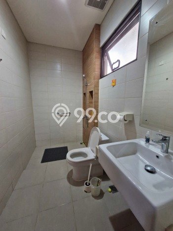 Rumah Luxury Modern Siap Huni di BSD Eminent Tangerang Rumah Luxury Modern Siap Huni di BSD Eminent Tangerang