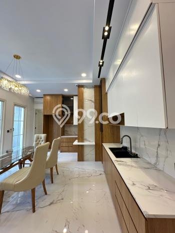 Hunian Mewah LB 200m2 Siap Huni Desain Elegan di Alam Sutera, Tangerang Hunian Mewah LB 200m2 Siap Huni Desain Elegan di Alam Sutera, Tangerang